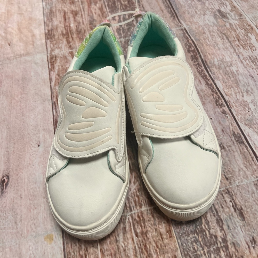 My Butterfly sneakers slip on style size 3‎